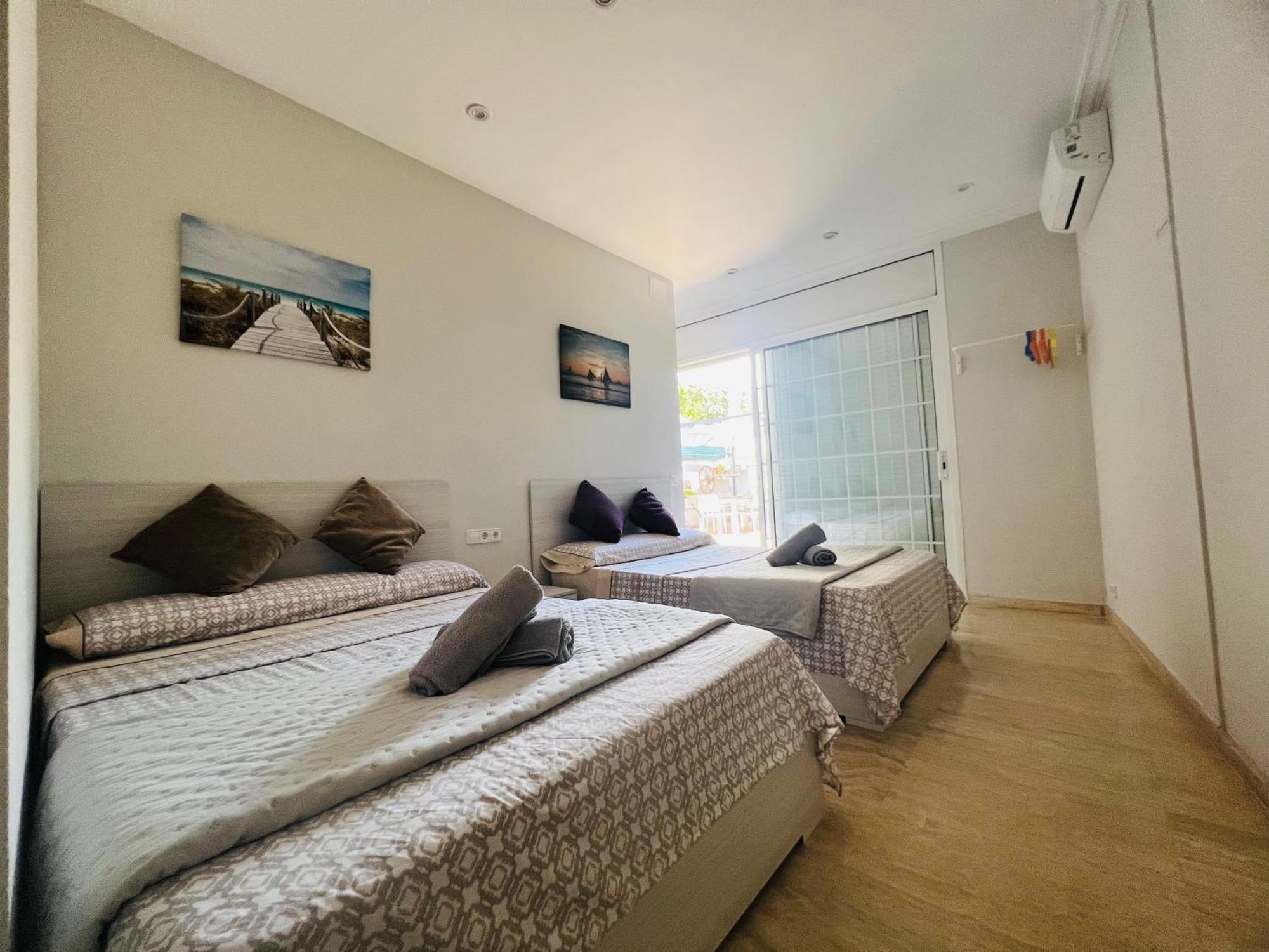 Apartamentos Playa Badalona Dış mekan fotoğraf